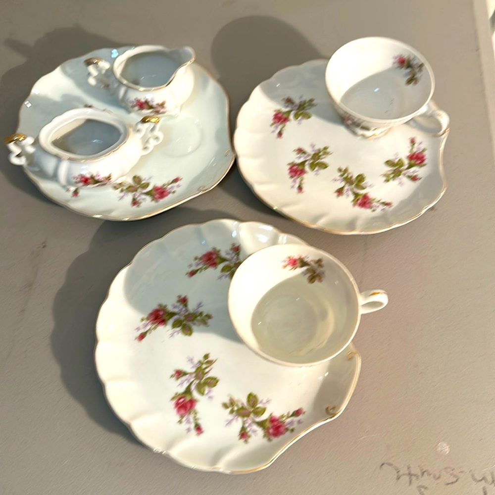 Rose Vintage Tea Set Ceramic Gold Trim